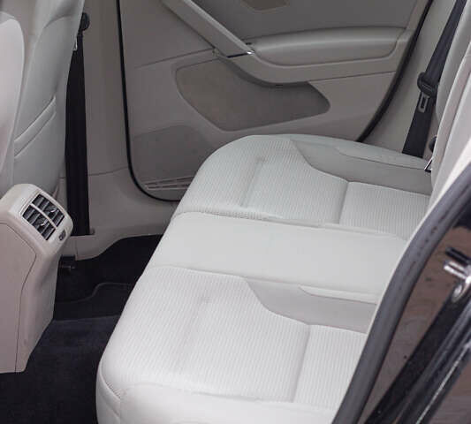 Чорний Фольксваген Гольф, об'ємом двигуна 1.97 л та пробігом 251 тис. км за 12000 $, фото 14 на Automoto.ua