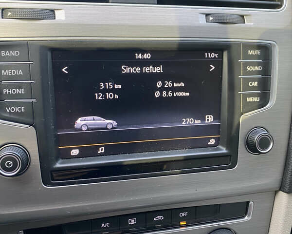 Черный Фольксваген Гольф, объемом двигателя 1.8 л и пробегом 210 тыс. км за 11900 $, фото 18 на Automoto.ua