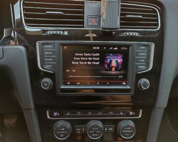 Чорний Фольксваген Гольф, об'ємом двигуна 1.97 л та пробігом 321 тис. км за 13200 $, фото 18 на Automoto.ua