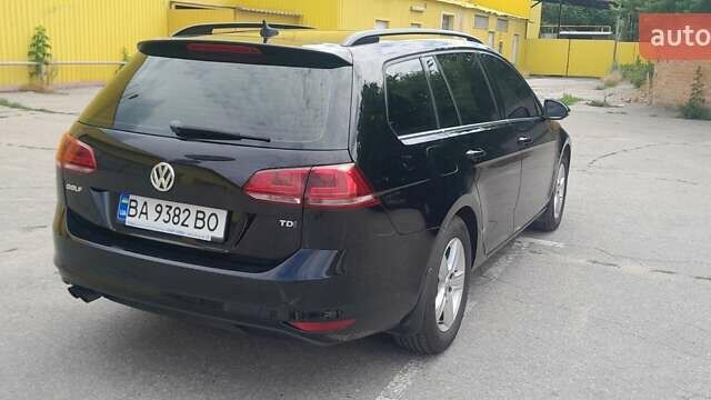 Черный Фольксваген Гольф, объемом двигателя 1.97 л и пробегом 192 тыс. км за 13500 $, фото 6 на Automoto.ua