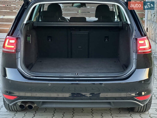 Черный Фольксваген Гольф, объемом двигателя 2 л и пробегом 248 тыс. км за 11999 $, фото 91 на Automoto.ua