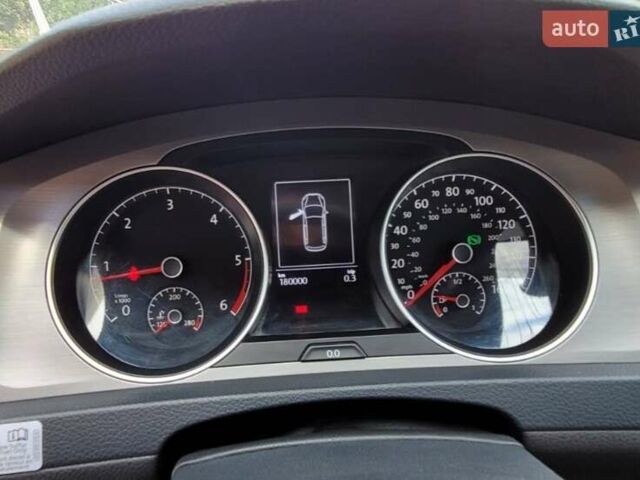 Черный Фольксваген Гольф, объемом двигателя 1.97 л и пробегом 180 тыс. км за 11500 $, фото 8 на Automoto.ua