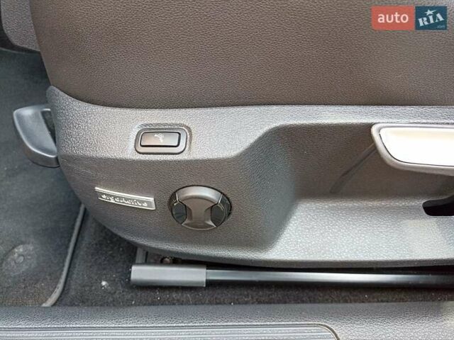 Чорний Фольксваген Гольф, об'ємом двигуна 1.97 л та пробігом 321 тис. км за 13200 $, фото 22 на Automoto.ua