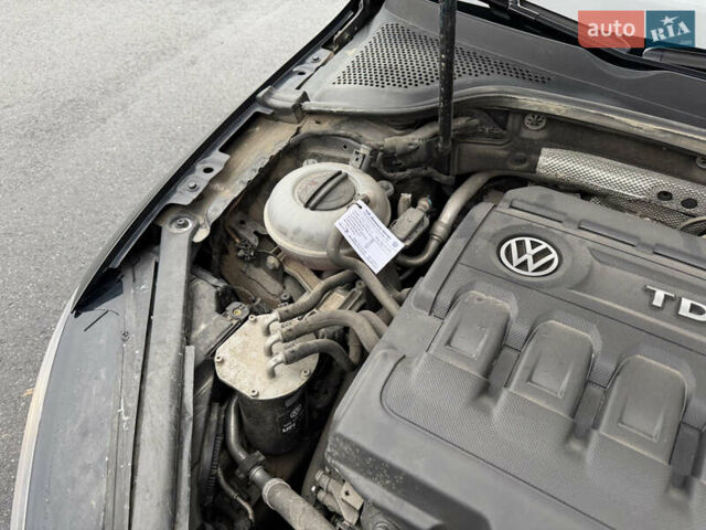 Черный Фольксваген Гольф, объемом двигателя 2 л и пробегом 159 тыс. км за 12999 $, фото 70 на Automoto.ua