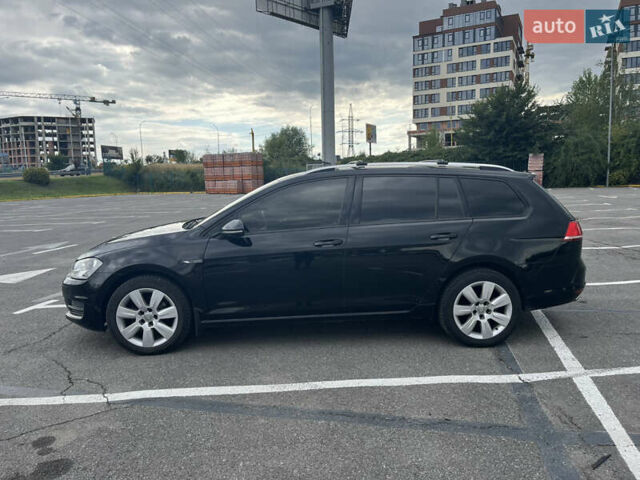 Черный Фольксваген Гольф, объемом двигателя 1.6 л и пробегом 295 тыс. км за 12500 $, фото 4 на Automoto.ua