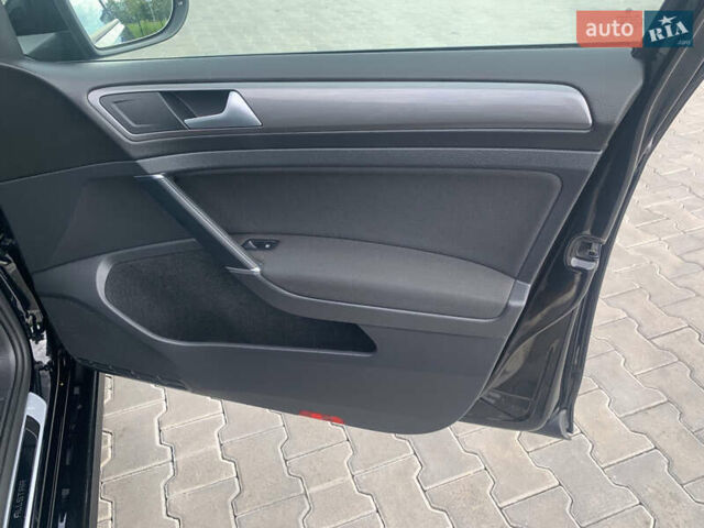 Черный Фольксваген Гольф, объемом двигателя 2 л и пробегом 187 тыс. км за 12500 $, фото 16 на Automoto.ua