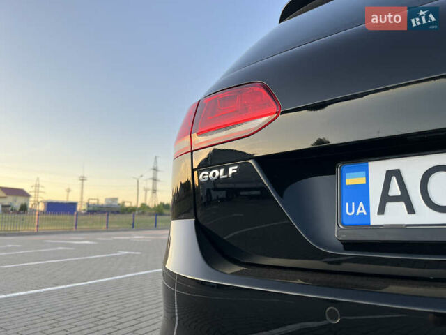 Черный Фольксваген Гольф, объемом двигателя 1.6 л и пробегом 235 тыс. км за 13700 $, фото 10 на Automoto.ua