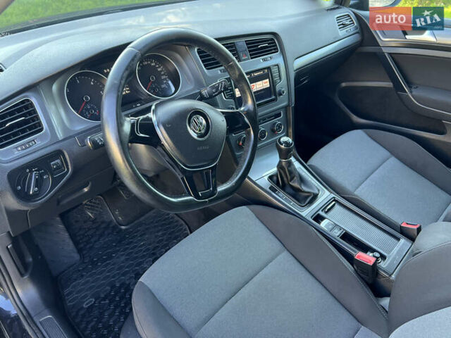 Черный Фольксваген Гольф, объемом двигателя 1.6 л и пробегом 206 тыс. км за 10500 $, фото 59 на Automoto.ua
