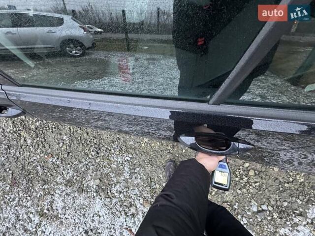 Чорний Фольксваген Гольф, об'ємом двигуна 1.6 л та пробігом 250 тис. км за 9900 $, фото 97 на Automoto.ua