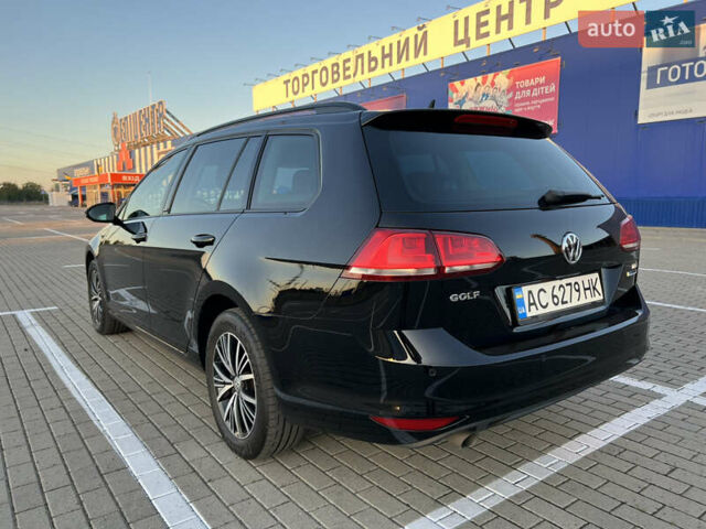 Черный Фольксваген Гольф, объемом двигателя 1.6 л и пробегом 235 тыс. км за 13700 $, фото 5 на Automoto.ua