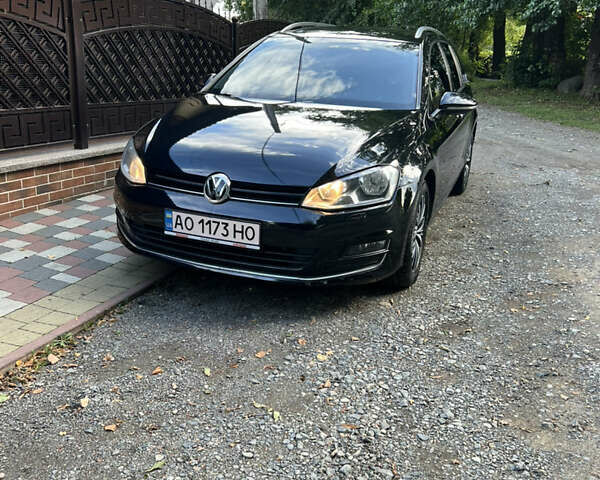 Черный Фольксваген Гольф, объемом двигателя 1.6 л и пробегом 275 тыс. км за 11100 $, фото 14 на Automoto.ua