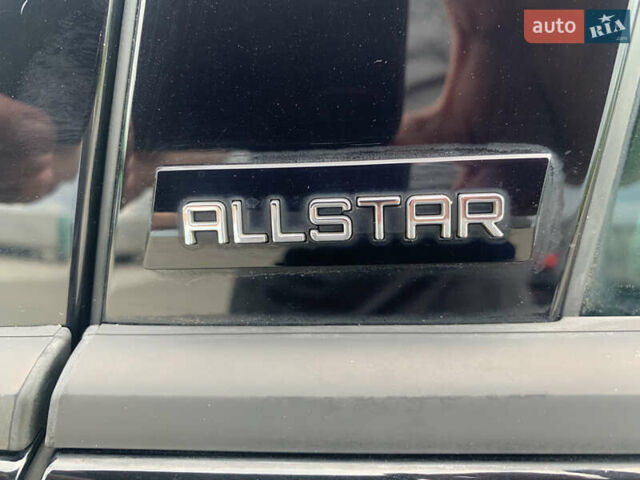 Черный Фольксваген Гольф, объемом двигателя 2 л и пробегом 187 тыс. км за 12500 $, фото 28 на Automoto.ua