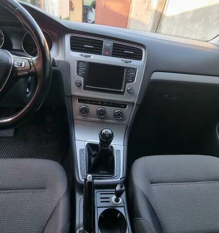 Черный Фольксваген Гольф, объемом двигателя 1.8 л и пробегом 174 тыс. км за 9200 $, фото 61 на Automoto.ua