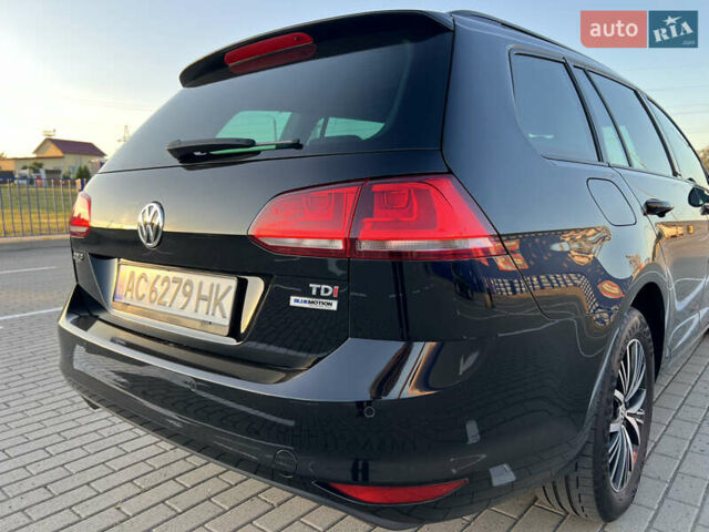 Черный Фольксваген Гольф, объемом двигателя 1.6 л и пробегом 235 тыс. км за 13700 $, фото 7 на Automoto.ua