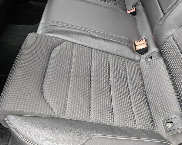 Черный Фольксваген Гольф, объемом двигателя 1.97 л и пробегом 213 тыс. км за 13500 $, фото 11 на Automoto.ua