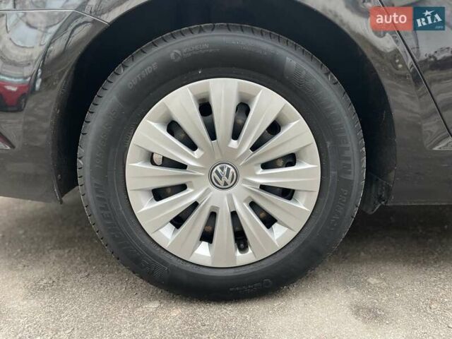 Чорний Фольксваген Гольф, об'ємом двигуна 1.6 л та пробігом 250 тис. км за 9900 $, фото 65 на Automoto.ua