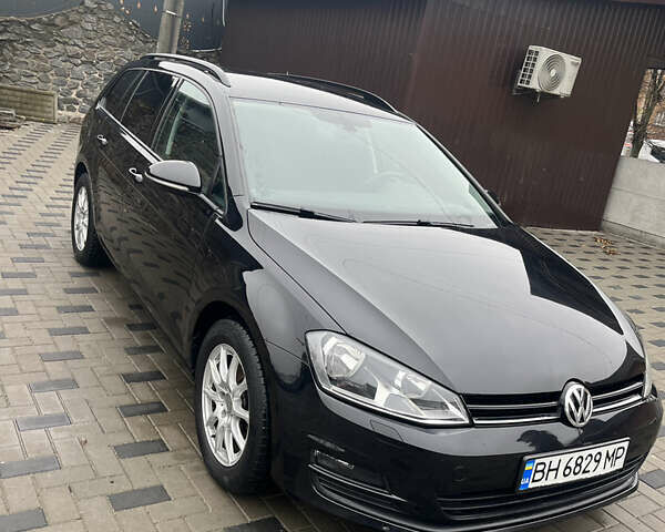 Черный Фольксваген Гольф, объемом двигателя 1.6 л и пробегом 246 тыс. км за 10150 $, фото 1 на Automoto.ua