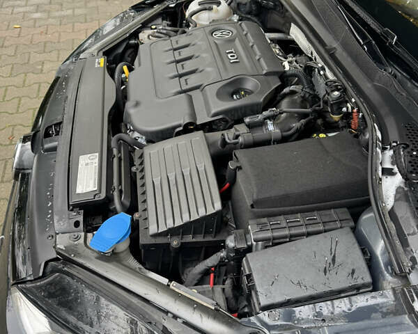 Чорний Фольксваген Гольф, об'ємом двигуна 1.6 л та пробігом 176 тис. км за 12700 $, фото 9 на Automoto.ua