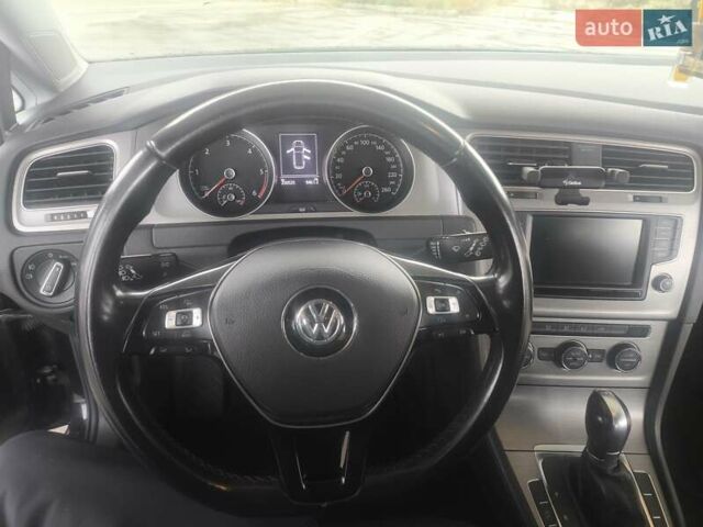 Фольксваген Гольф 2016 в Золотоноше на Automoto.ua Черный Фольксваген Гольф, объемом двигателя 1.6 л и пробегом 250 тыс. км за 13800 $, фото 14 на Automoto.ua