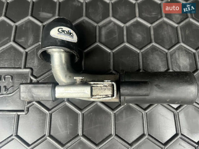 Черный Фольксваген Гольф, объемом двигателя 1.6 л и пробегом 246 тыс. км за 10150 $, фото 15 на Automoto.ua