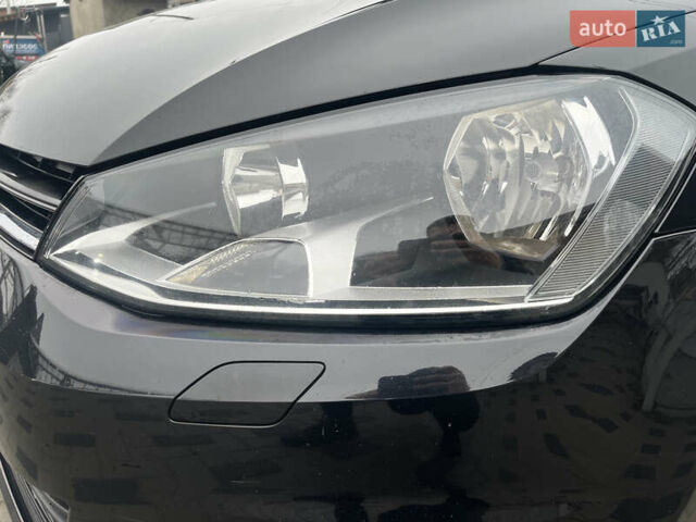 Черный Фольксваген Гольф, объемом двигателя 1.6 л и пробегом 246 тыс. км за 10150 $, фото 9 на Automoto.ua