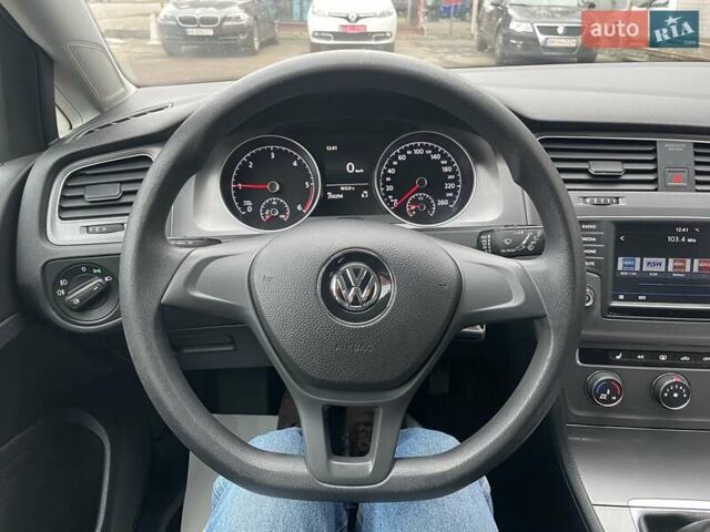 Чорний Фольксваген Гольф, об'ємом двигуна 1.6 л та пробігом 250 тис. км за 9900 $, фото 12 на Automoto.ua