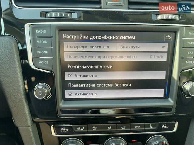 Черный Фольксваген Гольф, объемом двигателя 1.97 л и пробегом 287 тыс. км за 15300 $, фото 59 на Automoto.ua