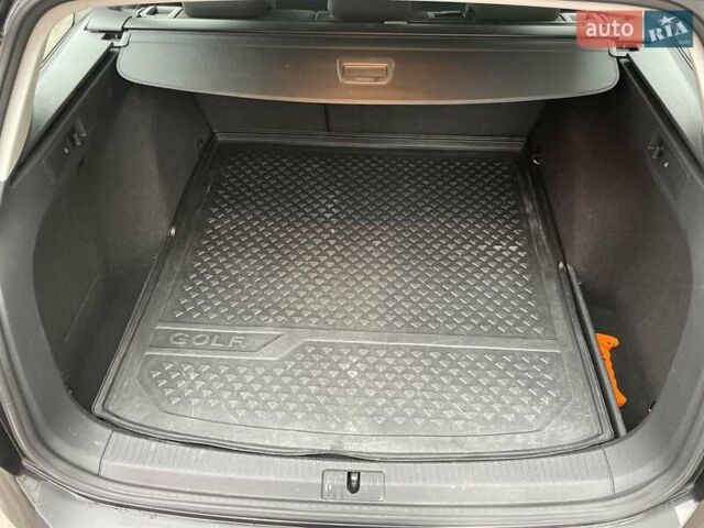 Чорний Фольксваген Гольф, об'ємом двигуна 1.6 л та пробігом 250 тис. км за 9900 $, фото 39 на Automoto.ua