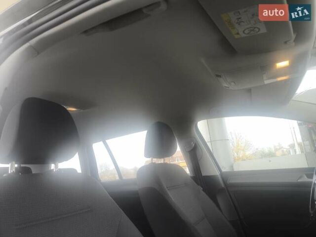 Фольксваген Гольф 2016 в Золотоноше на Automoto.ua Черный Фольксваген Гольф, объемом двигателя 1.6 л и пробегом 250 тыс. км за 13800 $, фото 18 на Automoto.ua