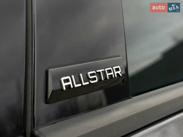 Черный Фольксваген Гольф, объемом двигателя 2 л и пробегом 236 тыс. км за 12450 $, фото 4 на Automoto.ua