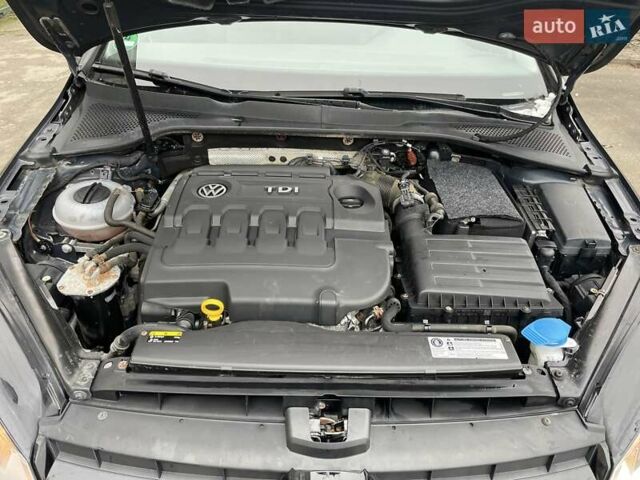Чорний Фольксваген Гольф, об'ємом двигуна 1.6 л та пробігом 250 тис. км за 9900 $, фото 59 на Automoto.ua
