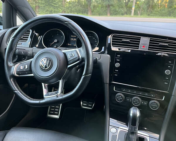 Черный Фольксваген Гольф, объемом двигателя 2 л и пробегом 260 тыс. км за 14500 $, фото 11 на Automoto.ua