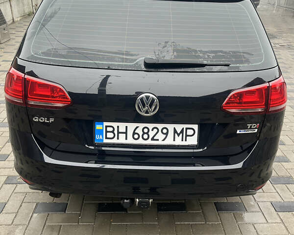 Черный Фольксваген Гольф, объемом двигателя 1.6 л и пробегом 246 тыс. км за 10150 $, фото 5 на Automoto.ua