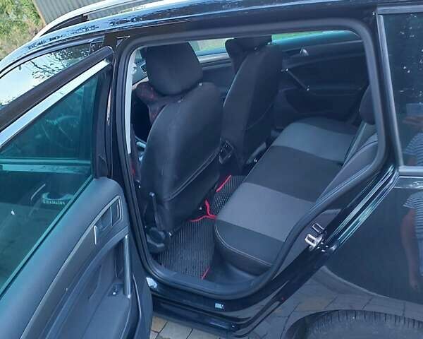 Чорний Фольксваген Гольф, об'ємом двигуна 1.6 л та пробігом 231 тис. км за 12900 $, фото 6 на Automoto.ua