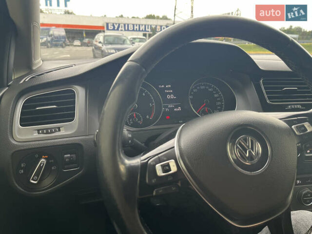 Черный Фольксваген Гольф, объемом двигателя 1.6 л и пробегом 295 тыс. км за 12500 $, фото 14 на Automoto.ua