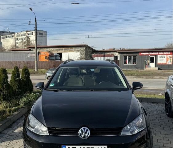 Черный Фольксваген Гольф, объемом двигателя 1.6 л и пробегом 230 тыс. км за 10800 $, фото 2 на Automoto.ua