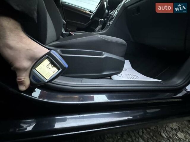 Чорний Фольксваген Гольф, об'ємом двигуна 1.6 л та пробігом 250 тис. км за 9900 $, фото 112 на Automoto.ua