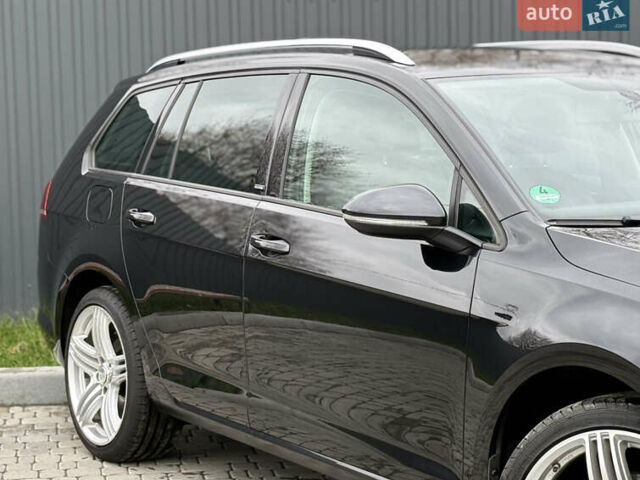 Черный Фольксваген Гольф, объемом двигателя 2 л и пробегом 236 тыс. км за 12450 $, фото 84 на Automoto.ua