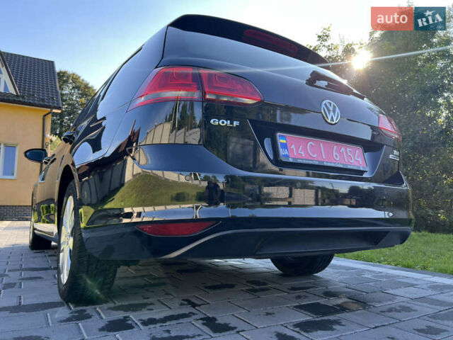 Черный Фольксваген Гольф, объемом двигателя 1.6 л и пробегом 206 тыс. км за 10500 $, фото 9 на Automoto.ua