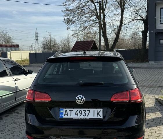 Черный Фольксваген Гольф, объемом двигателя 1.6 л и пробегом 230 тыс. км за 10800 $, фото 4 на Automoto.ua