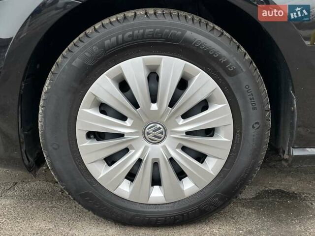 Чорний Фольксваген Гольф, об'ємом двигуна 1.6 л та пробігом 250 тис. км за 9900 $, фото 63 на Automoto.ua