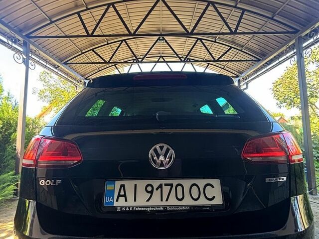 Черный Фольксваген Гольф, объемом двигателя 1.6 л и пробегом 290 тыс. км за 11900 $, фото 1 на Automoto.ua