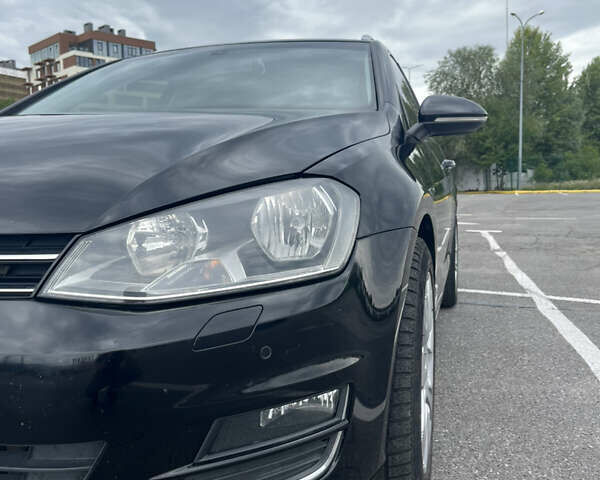 Черный Фольксваген Гольф, объемом двигателя 1.6 л и пробегом 295 тыс. км за 12500 $, фото 3 на Automoto.ua