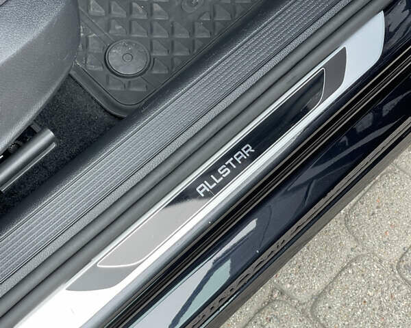 Чорний Фольксваген Гольф, об'ємом двигуна 1.6 л та пробігом 215 тис. км за 12800 $, фото 10 на Automoto.ua