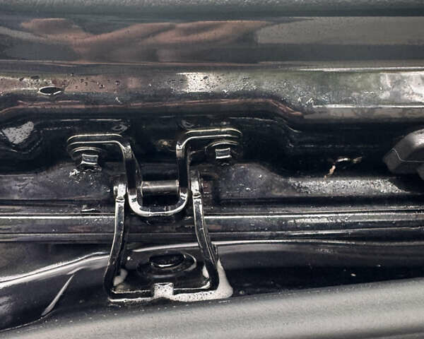 Чорний Фольксваген Гольф, об'ємом двигуна 1.6 л та пробігом 176 тис. км за 12700 $, фото 13 на Automoto.ua