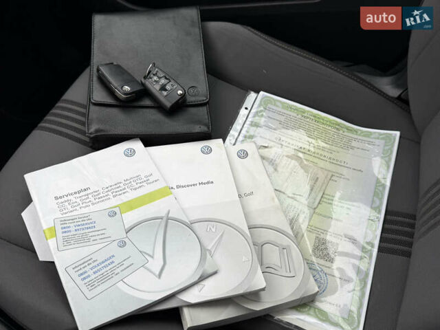 Черный Фольксваген Гольф, объемом двигателя 2 л и пробегом 236 тыс. км за 12450 $, фото 51 на Automoto.ua