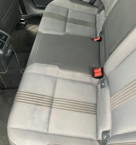 Черный Фольксваген Гольф, объемом двигателя 1.97 л и пробегом 318 тыс. км за 12999 $, фото 22 на Automoto.ua