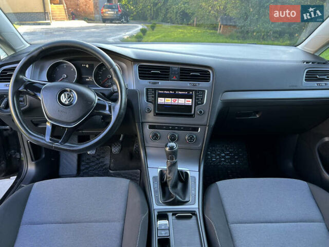 Черный Фольксваген Гольф, объемом двигателя 1.6 л и пробегом 206 тыс. км за 10500 $, фото 66 на Automoto.ua