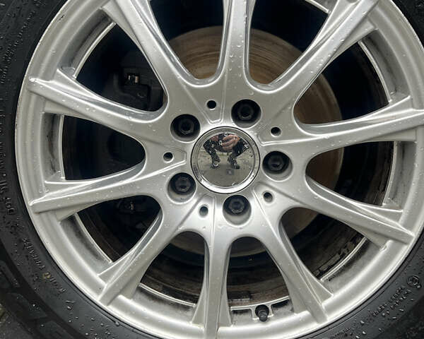 Черный Фольксваген Гольф, объемом двигателя 1.6 л и пробегом 246 тыс. км за 10150 $, фото 8 на Automoto.ua