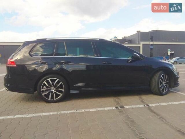 Черный Фольксваген Гольф, объемом двигателя 1.97 л и пробегом 235 тыс. км за 15500 $, фото 24 на Automoto.ua